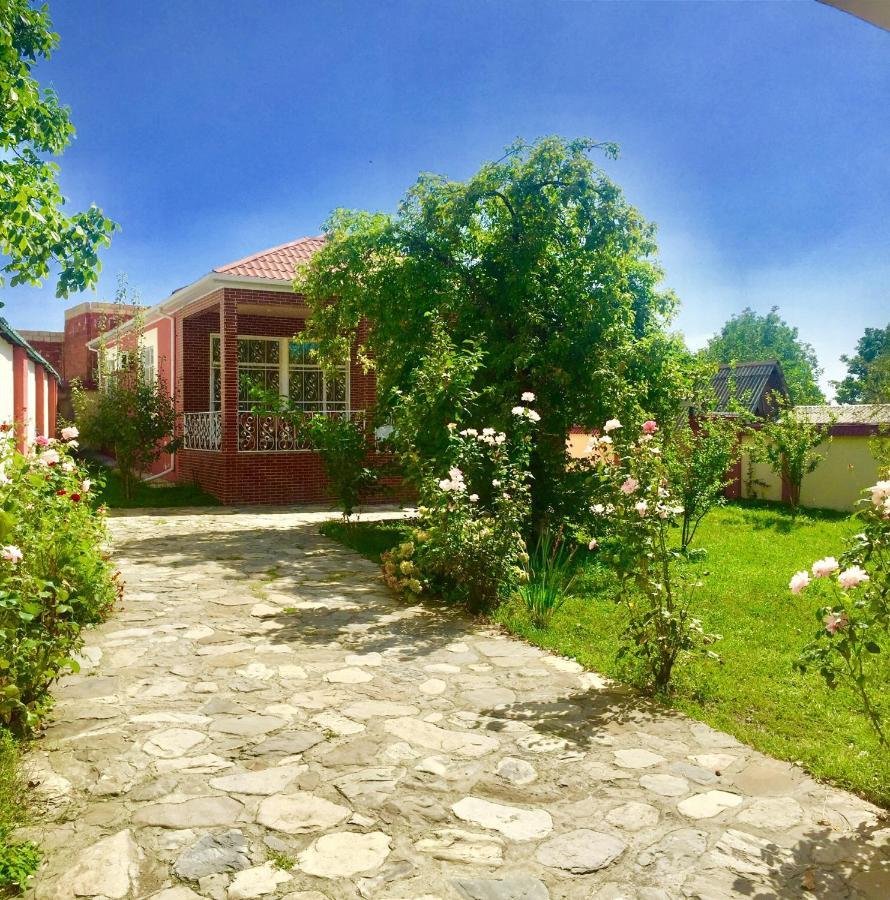 Raffles Garden Villa Qəbələ Exterior foto