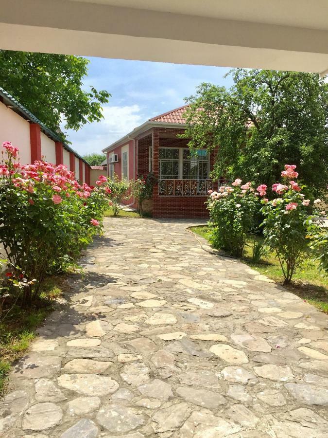 Raffles Garden Villa Qəbələ Exterior foto